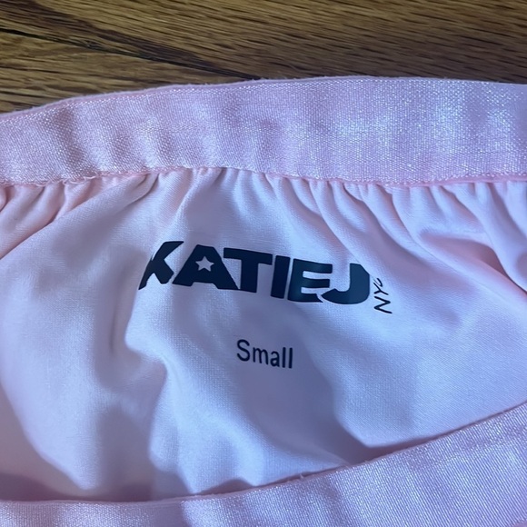 NWT Katie J NYC Girl’s Pink Rose Skirt Size S - Picture 4 of 6